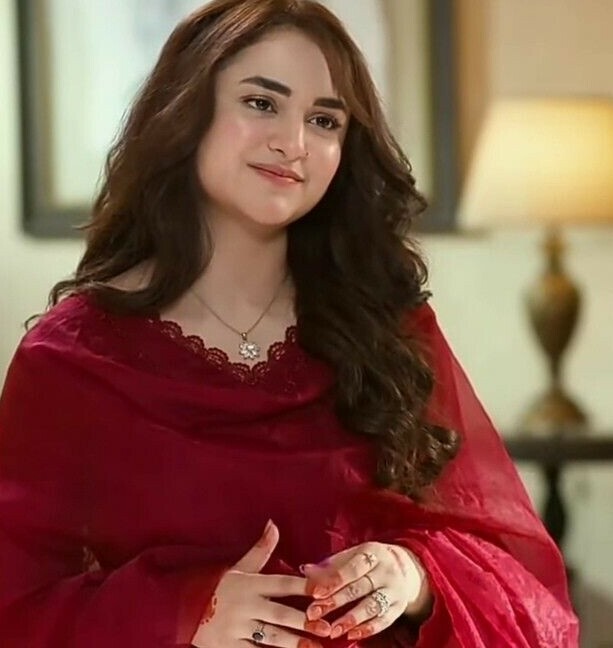 Yumna Zaidi as Meerab from Tere Bin
